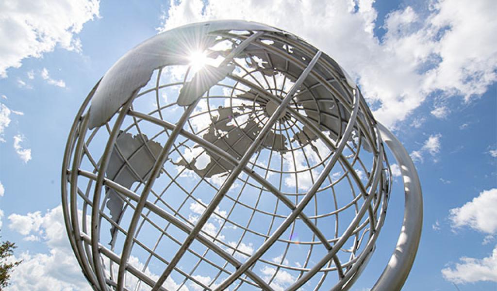 Outdoor metal world global sculpture