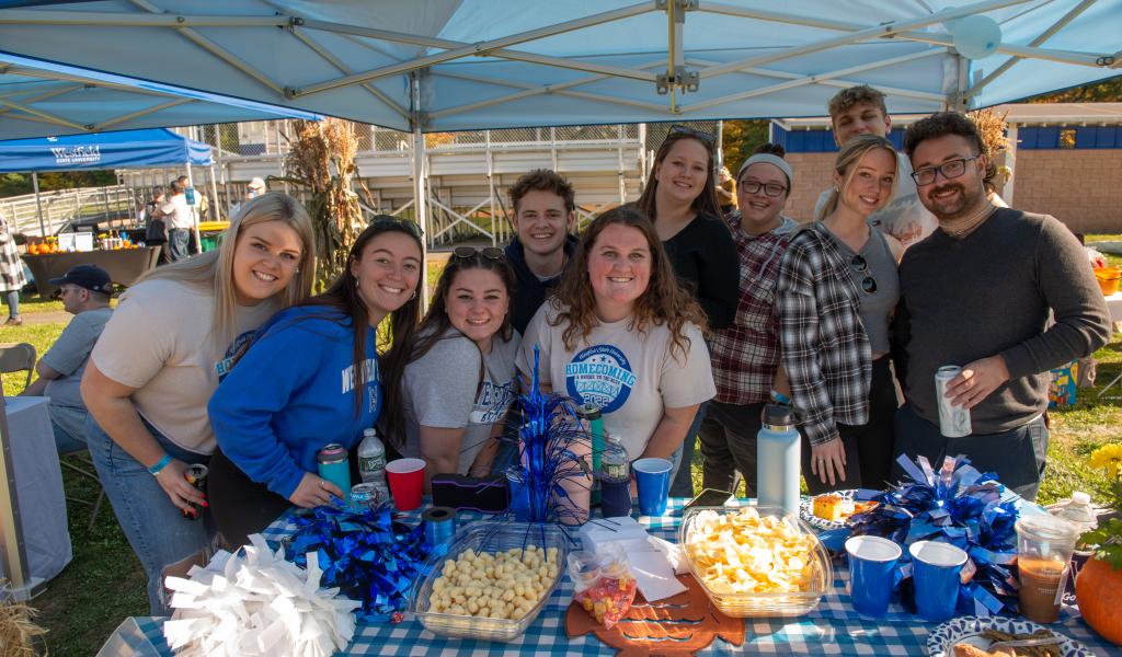 Homecoming Tailgating Crew